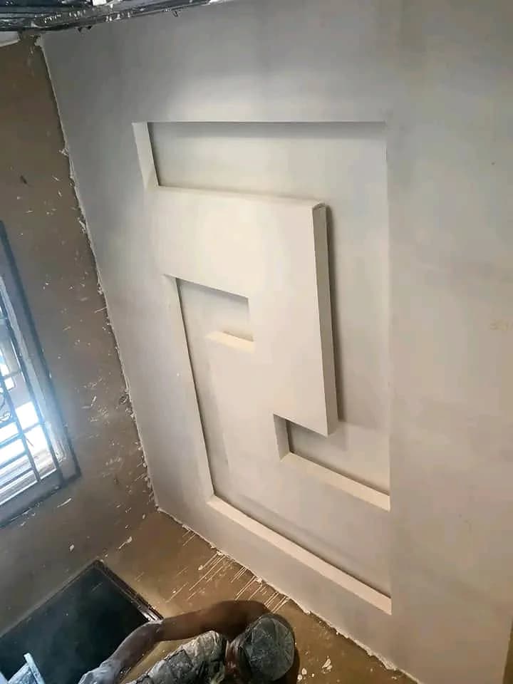 Offset linear POP pattern
