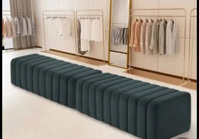 Tufted display bench