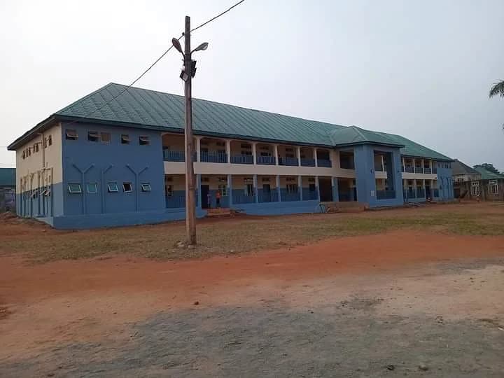 Blue and teal school block